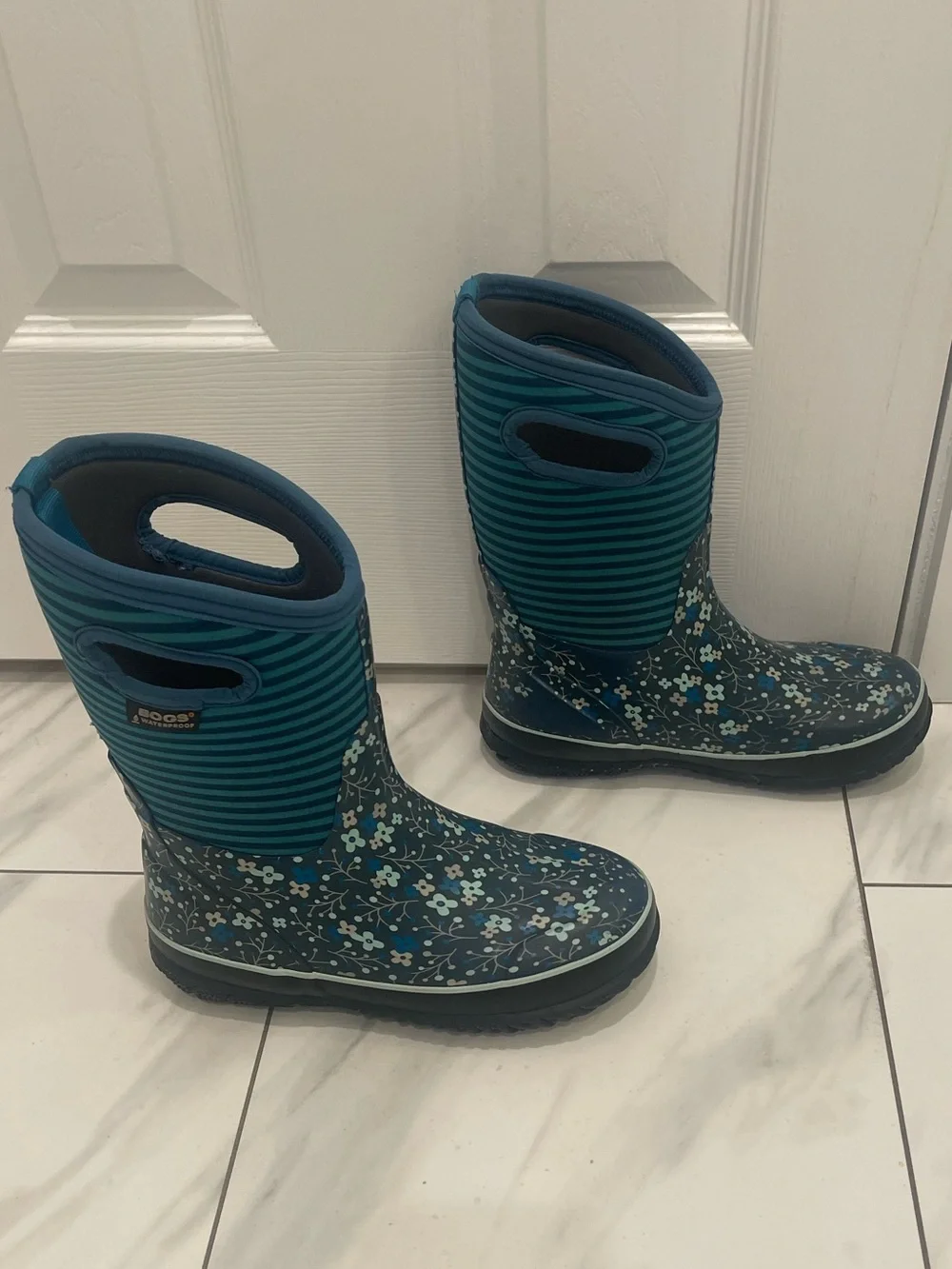 Bogs Kids Teal Floral Waterproof Rain Boots